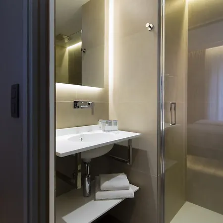 Cler Hotel 3*