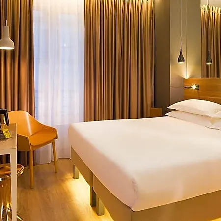 Cler Hotel Paris