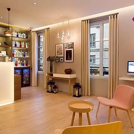 Cler Paris
