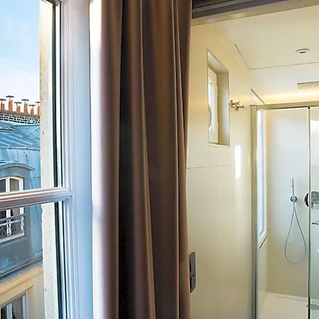 Cler Hotel Paris