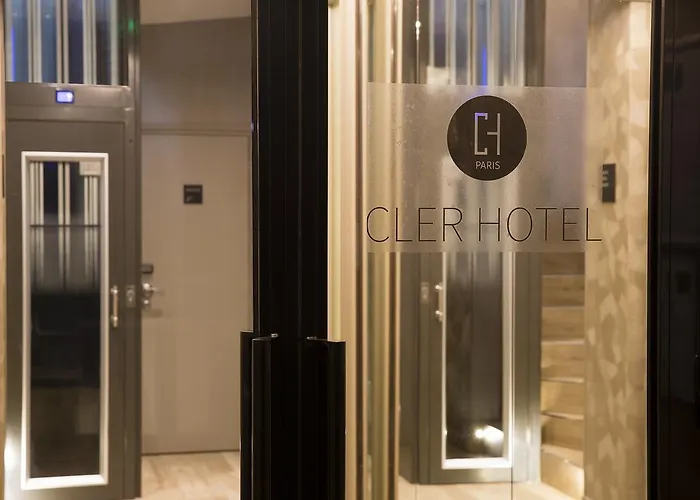 מלון Cler 3*